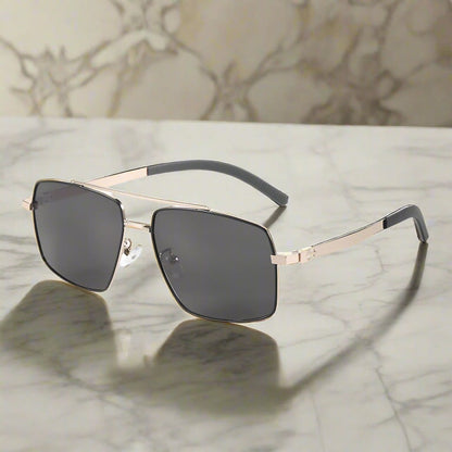 J3348 - VORTEX SHADE - HD Polarised Sunglasses for Men - UV400 Protection, Stainless Steel Frame - Gold Frame with Black Lens - THE MEN THING