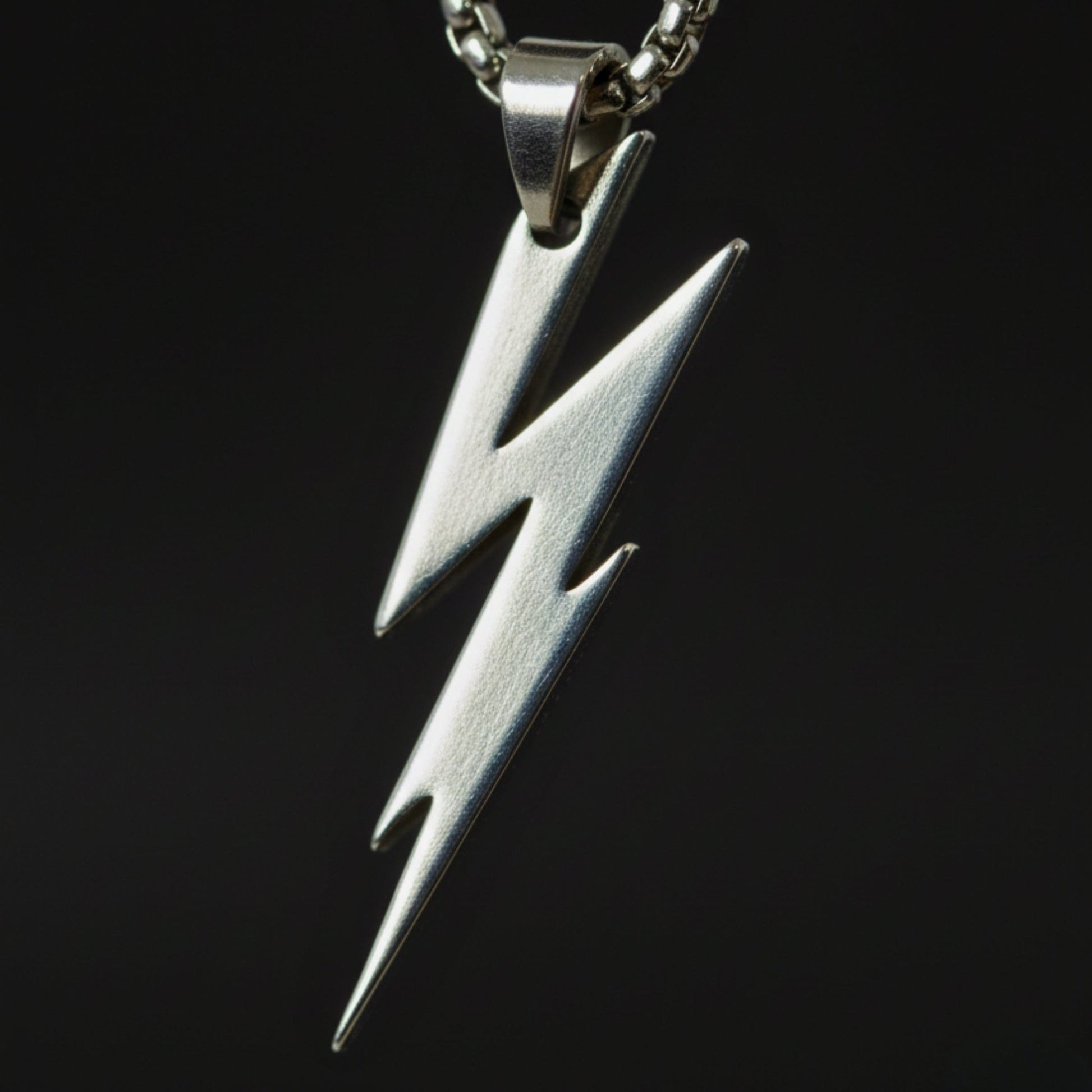 LIGHTNING SILVER BOLT - 10mm Titanium Steel Pendant with 23inch Round Box 4 mm Chain for Men & Boys - THE MEN THING