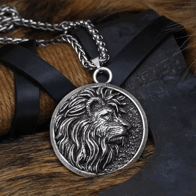 LION KING HEAD - Alloy Pendant with Stainless Steel 24inch Spiga Chain for Men & Boy - THE MEN THING