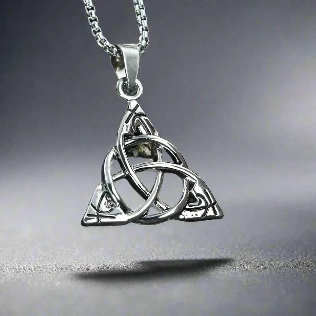 LUCKY KNOT - Alloy Pendant with  Pure Stainless Steel 24inch Round Box Chain, European trending Style for Men & Boys - THE MEN THING