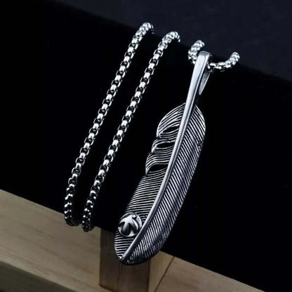 LUSH - Alloy Pendant with Pure Stainless Steel 24inch Chain for Men, American trending Style - Round Box Chain for Men & Boy - THE MEN THING