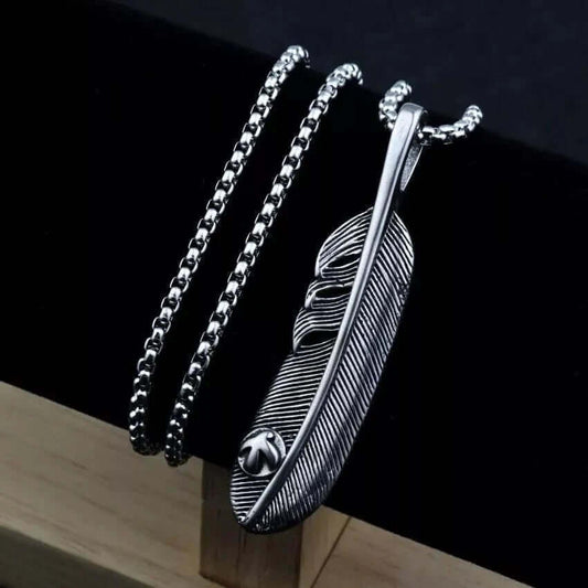LUSH - Alloy Pendant with Pure Stainless Steel 24inch Chain for Men, American trending Style - Round Box Chain for Men & Boy - THE MEN THING