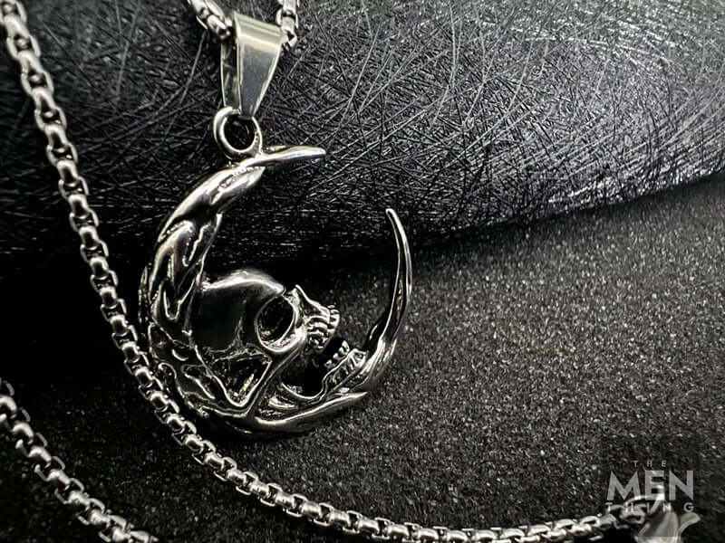 MOON NIGHT SKULL - Alloy Pendant with Stainless Steel 24inch Round Box Chain, European trending Style for Men & Boy — SS Pendant/ Necklace for Men | THE MEN THING