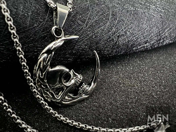 MOON NIGHT SKULL - Alloy Pendant with Stainless Steel  24inch Round Box Chain, European trending Style for Men & Boy