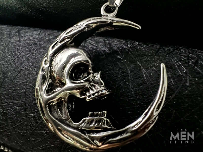 MOON NIGHT SKULL - Alloy Pendant with Stainless Steel 24inch Round Box Chain, European trending Style for Men & Boy — SS Pendant/ Necklace for Men | THE MEN THING