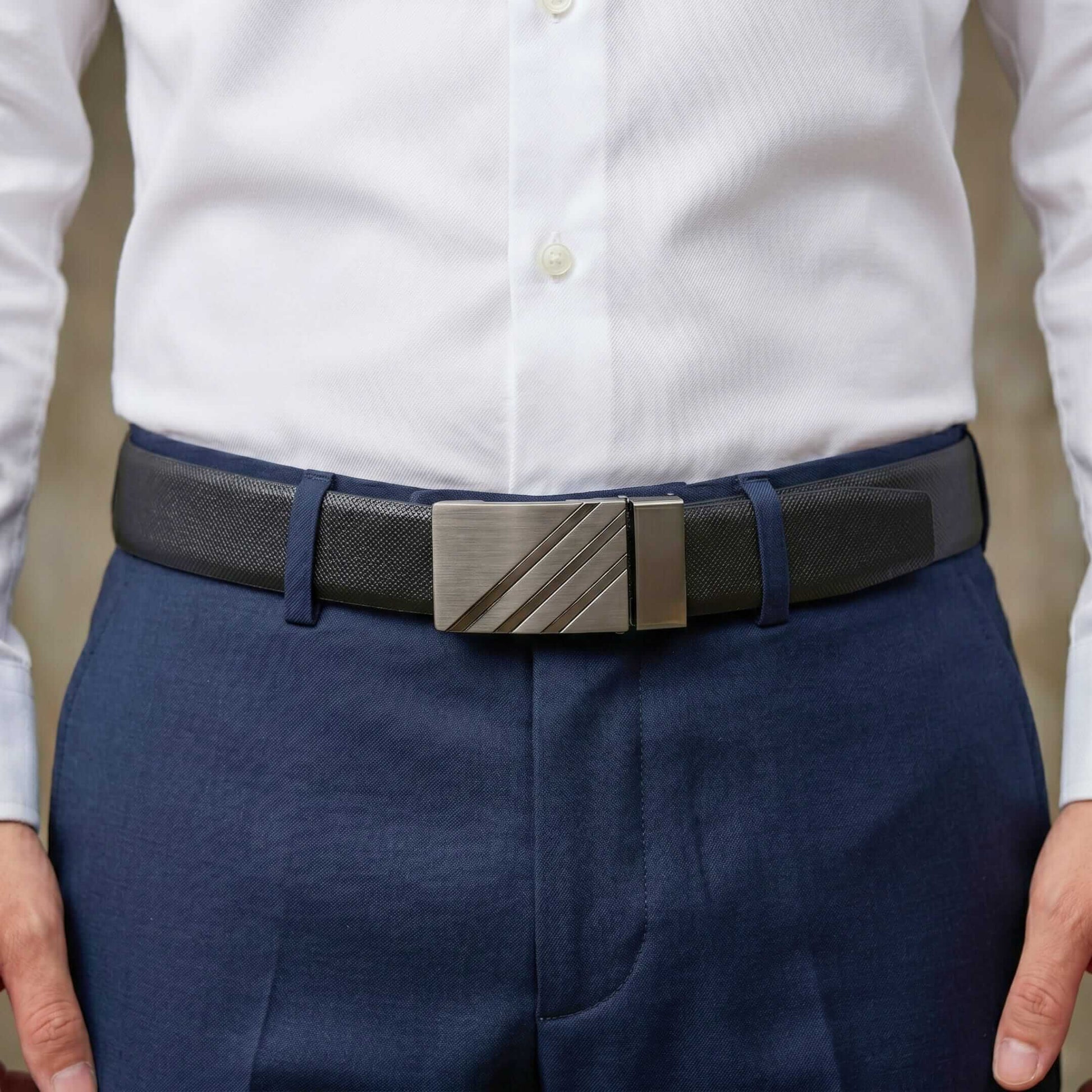 Mens 100% Genuine Leather Belt - VSTRYX Chevron Rib Plate (Black & Brown Reversible) — Leather Belts for Men | THE MEN THING