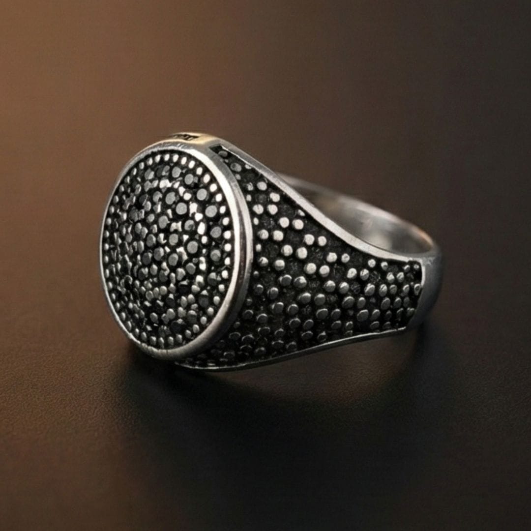 NOIR CREST RING - Pure Stainless Steel Men’s Steel Plated Ring (Size : 21-26) — Rings for Men | THE MEN THING