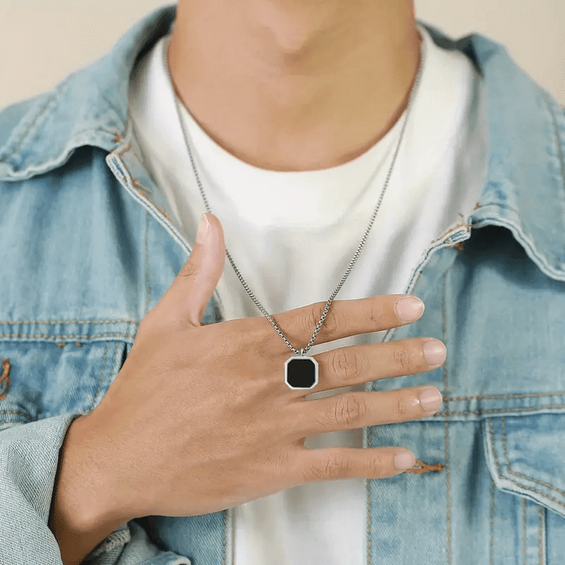 OCTAGON GEO - Alloy Pendant with Black Stone & Stainless Steel 24inch Round Box Chain, American trending Style for Men & Boy - THE MEN THING
