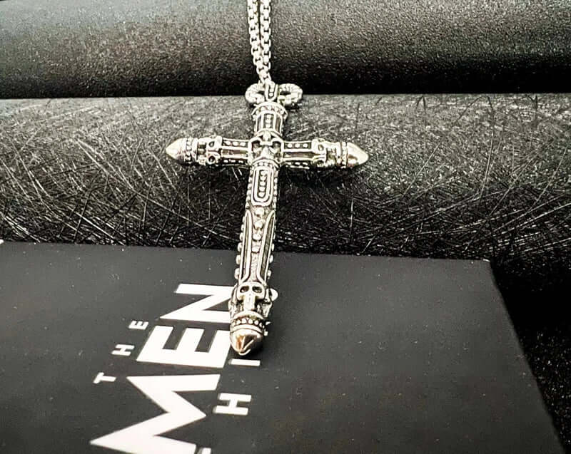 RED INDIAN CROSS - Alloy Pendant with Pure Stainless Steel 24inch Round Box Chain , Milan trending Style for Men & Boy - THE MEN THING
