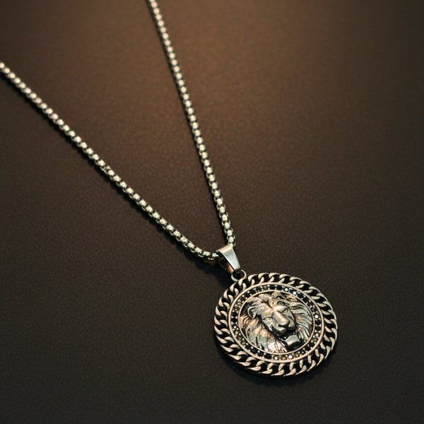 REGAL ROAR - 31mm Titanium Steel Pendant with 24inch Round Box 4mm Chain for Men & Boys