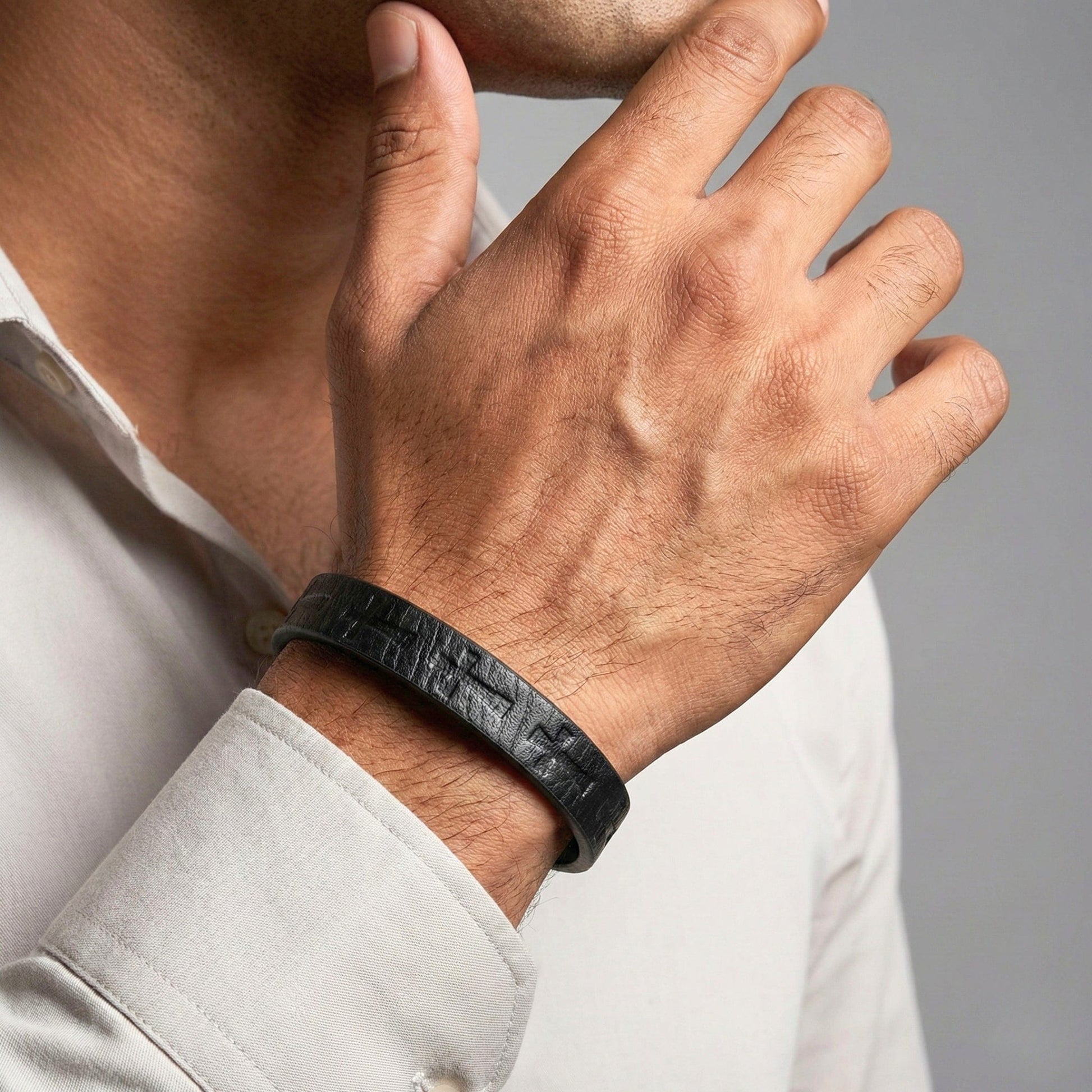 ROGUE BLACK CROSS - 10mm Genuine Leather Bracelet with Stainless Steel Magnetic Buckle for Men & Boys (8.5 inch) - THE MEN THING