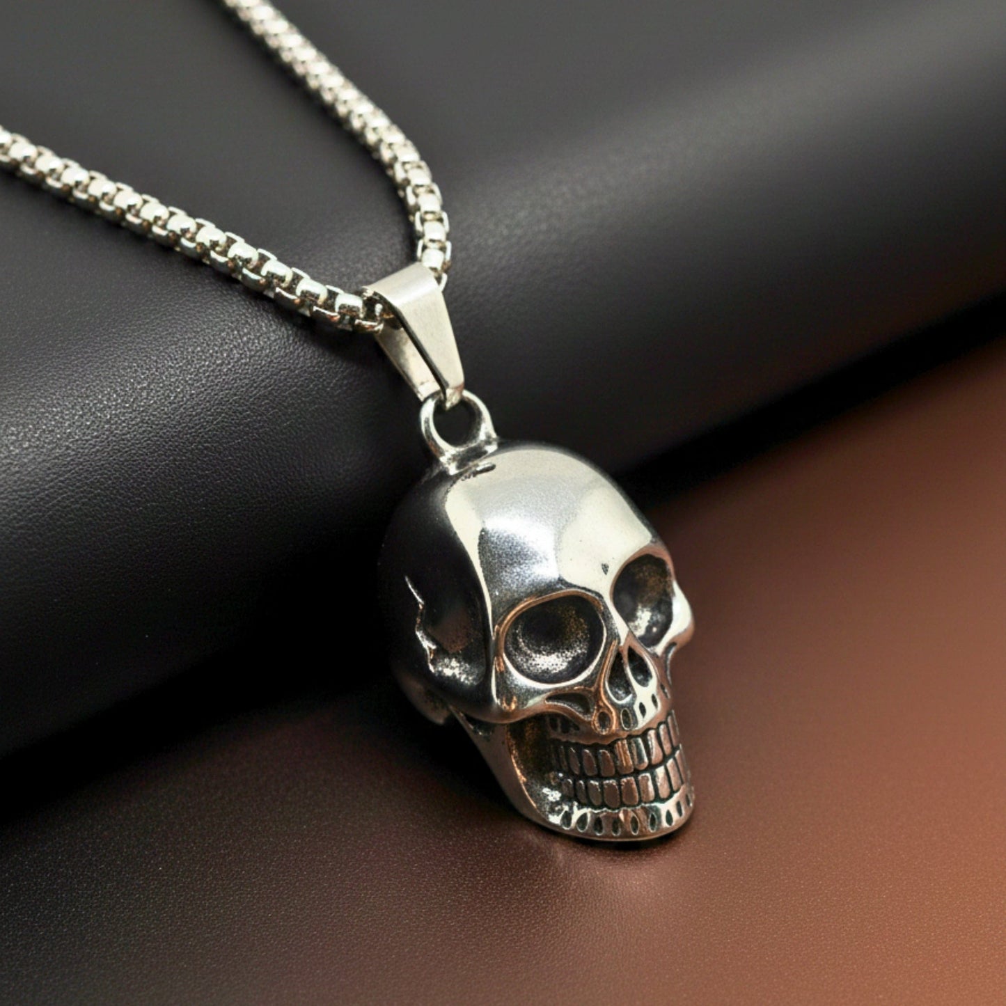 ROGUE SKULL - 20mm Titanium Steel Pendant with 24inch Round Box 5mm Chain for Men & Boys - THE MEN THING