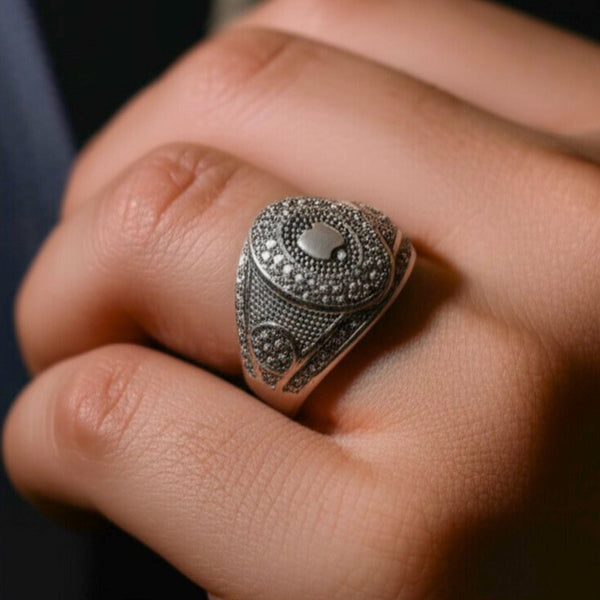 Royal Series - CORE ICON RING - Pure Stainless Steel Men’s Steel-Plated Ring – Statement Luxury Jewelry (Size : 19-22-24)