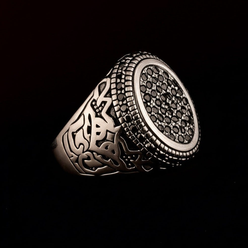 Royal Series - MIDNIGHT CREST RING - Pure Stainless Steel Men’s Steel-Plated Ring – Statement Luxury Jewelry (Size : 16-21-26) - THE MEN THING