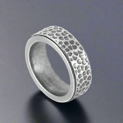 SILVERFORGE TITANIUM HAMMERED RING - Silver Toned Ring - Pure Titanium Steel Ring for Men Size - 21 - THE MEN THING
