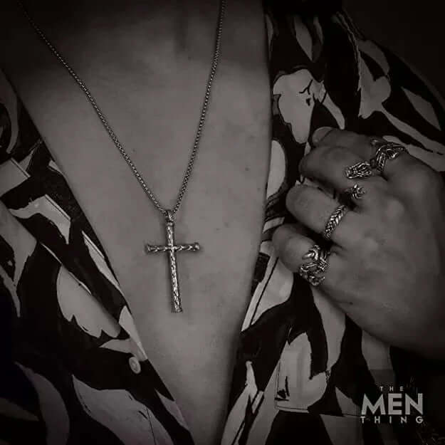 SIMPLE CROSS -  Alloy Pendant with Pure Stainless Steel 24inch Round Box Chain, European trending Style for Men & Boys - THE MEN THING
