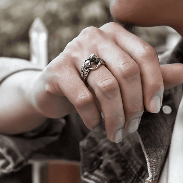 SKULL KISS - Alloy Adjustable Ring for Men and Boys