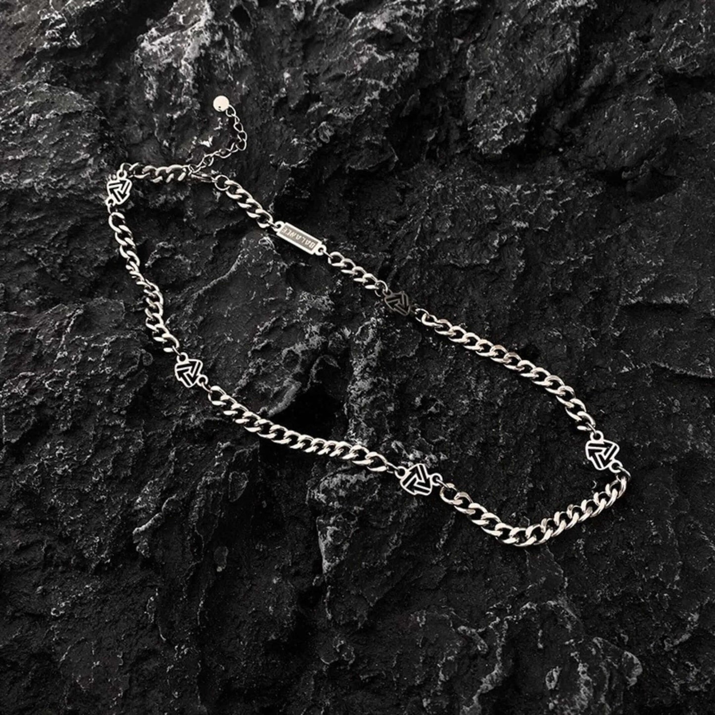 SYMBOL LINK - 7mm Pure Stainless Steel 20 to 22inch Adjustable Cube Chain for Men & Boys — SS Pendant/ Necklace for Men | THE MEN THING