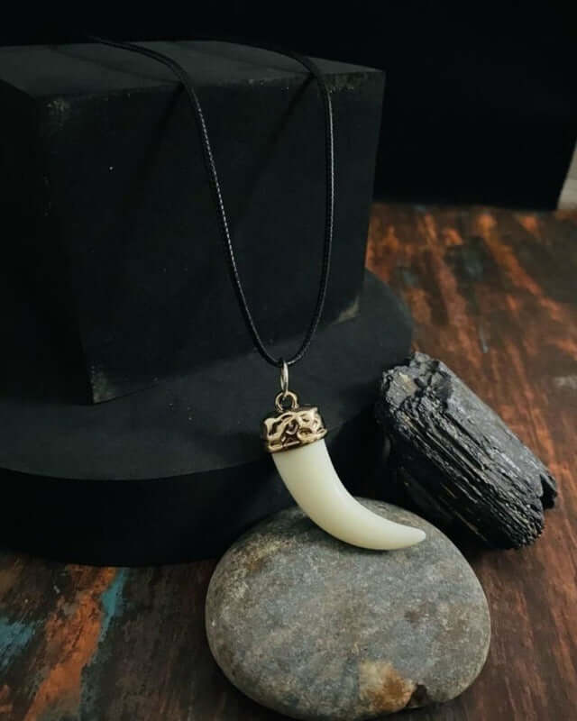 THE MEN THING Necklace for Men - Gold Ivory Dangle Pendant Necklace Black Lobster Claw Adjustable Necklace for Men and Boys. — Leather Necklace for Men | THE MEN THING