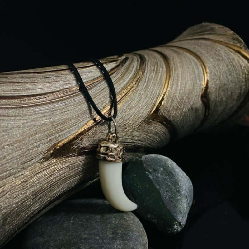 THE MEN THING Necklace for Men - Gold Ivory Dangle Pendant Necklace Black Lobster Claw Adjustable Necklace for Men and Boys. — Leather Necklace for Men | THE MEN THING