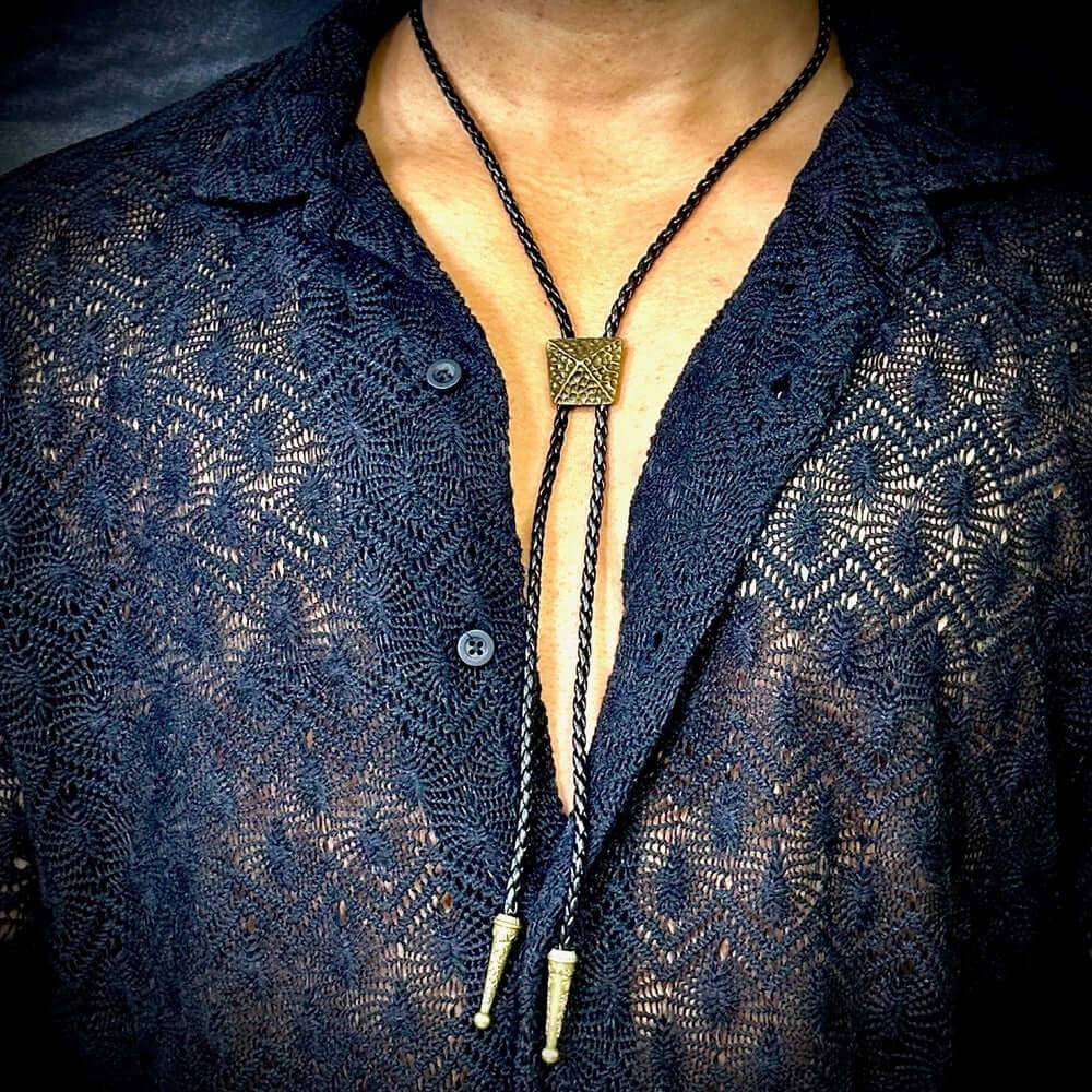 TRIADORN - Retro Alloy Pendant Bolo Tie | Adjustable Genuine Leather Cowboy Necktie Necklace for Men & Boys - THE MEN THING