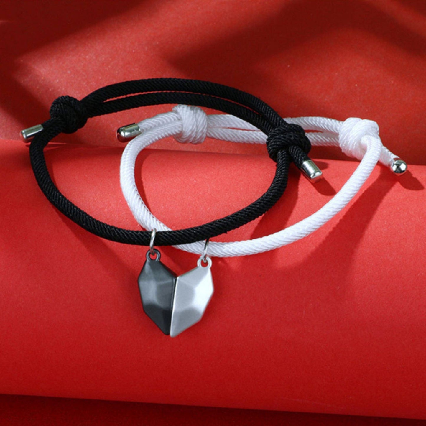 TWIN HEART LINK - Bracelet with Heart Charm for Men and Women Adjustable Couples Rope Bracelet - THE MEN THING