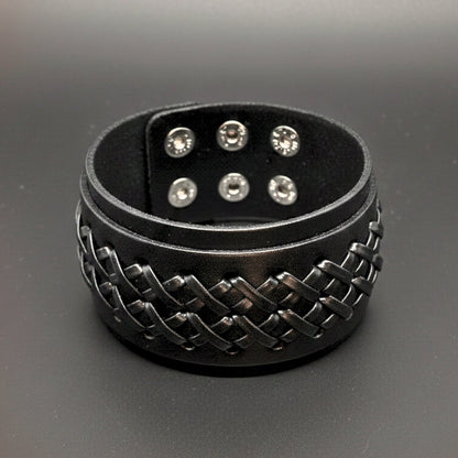 TWIST ARMOR - 45mm Black Genuine Leather Adjustable Bracelet for Men & Boys (7-7.8-8.4 inch) - THE MEN THING