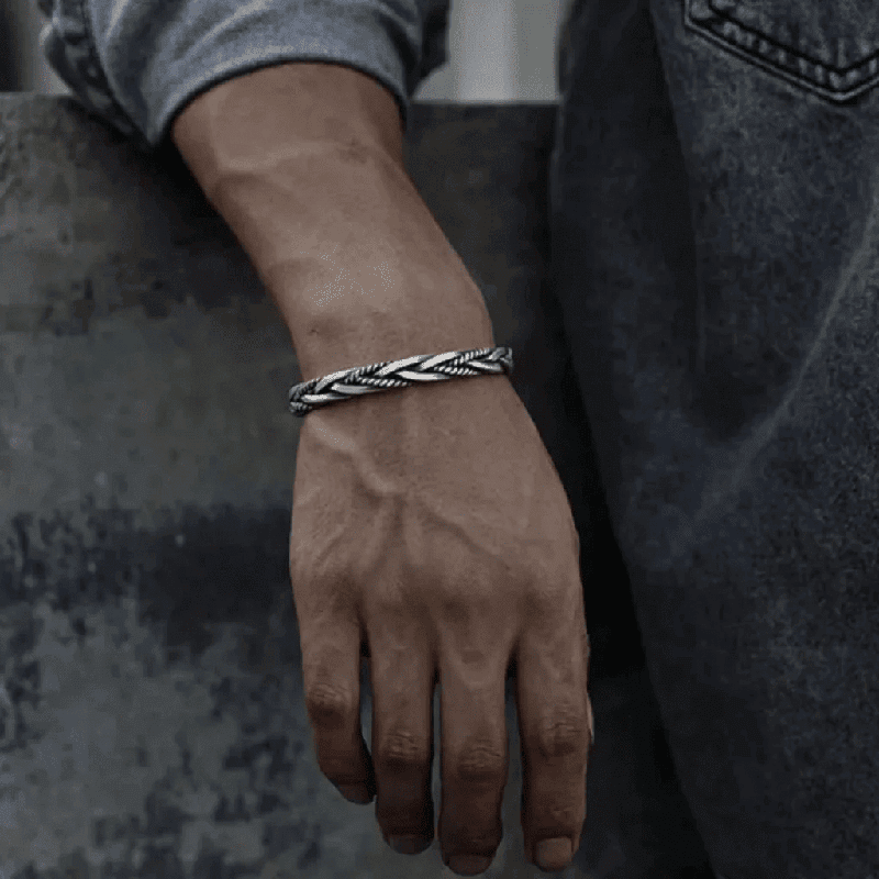 TWISTED TEXTURE - Open Bangle  Bracelet (Adjustable) - Elegant look - 5mm copper for Men & Boys - THE MEN THING