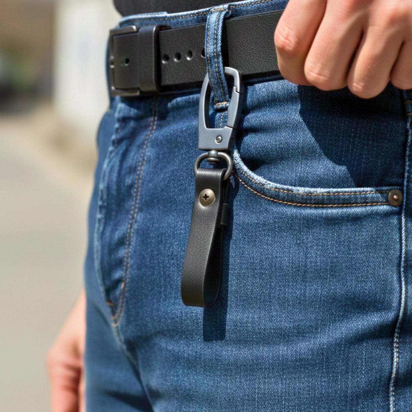 URBAN AXIS BLACK - Stainless Steel Keychain for Men & Boy - THE MEN THING