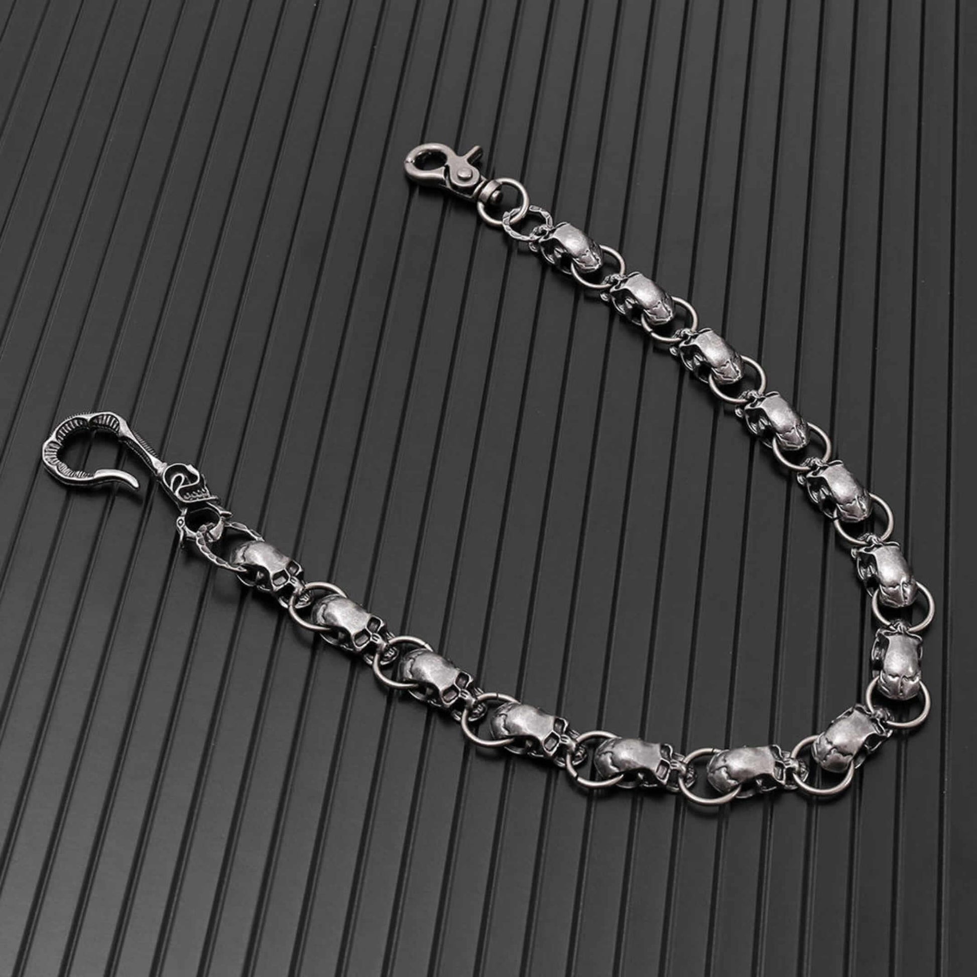 VANTOR SKULL - Antique Steel 14mm Titanium Steel Skull Heavy Biker Chain for Jeans with Lobster Clasps for Men & Boys - 22 inch — Biker Fashion for Men | THE MEN THING