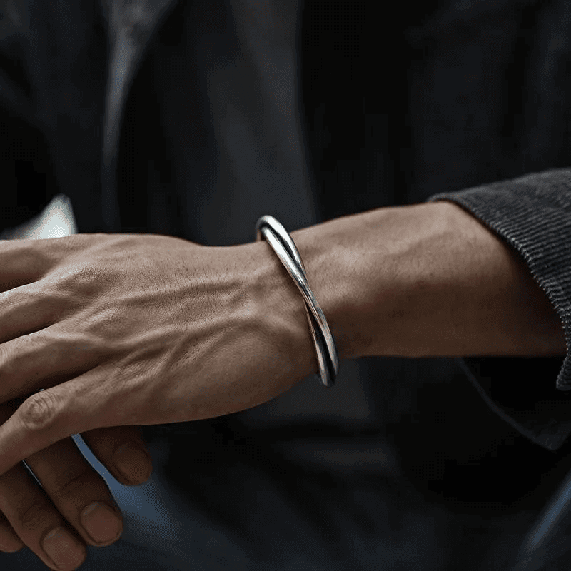 VERVE TWISTED - - "6"mm Pure Adjustable Alloy Bracelet for Men & Boys - THE MEN THING