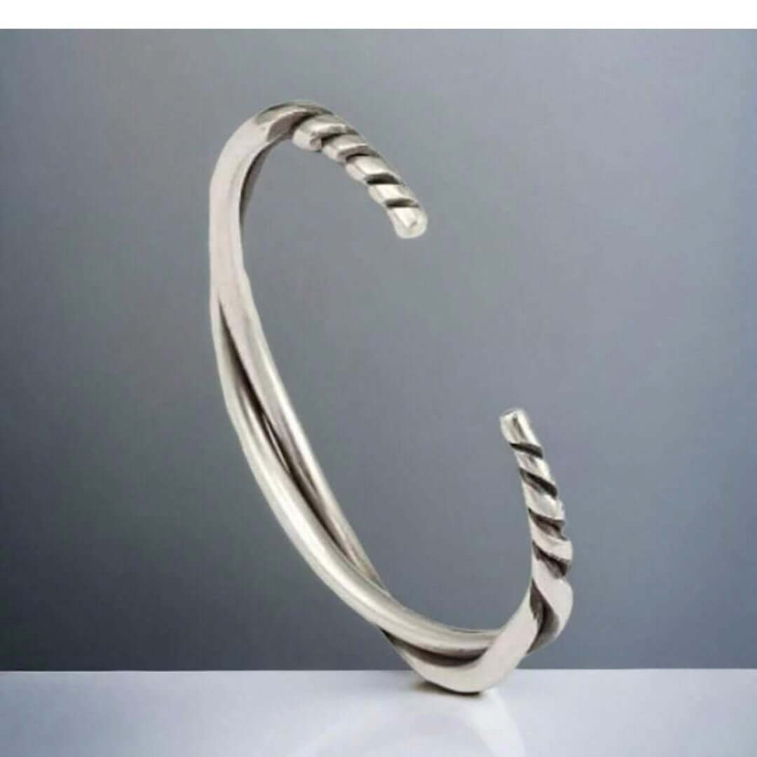 VERVE TWISTED - - "6"mm Pure Adjustable Alloy Bracelet for Men & Boys - THE MEN THING