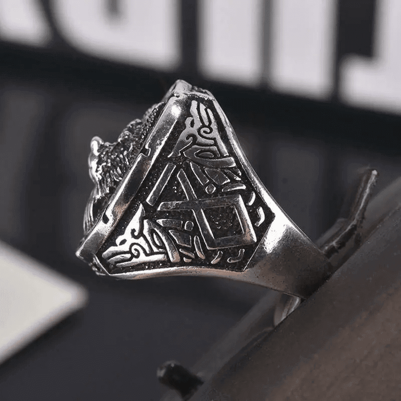 VIKING WARRIOR WOLF SILVER - Alloy Ring for Men & Boys (Size : 21) - THE MEN THING