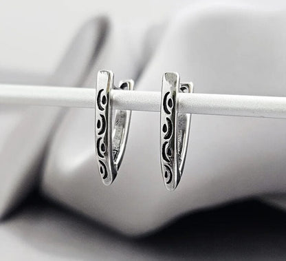 VOID ARC - 5mm Pure Titanium Steel Hoop Earrings for Men & Boys (2pcs) - THE MEN THING