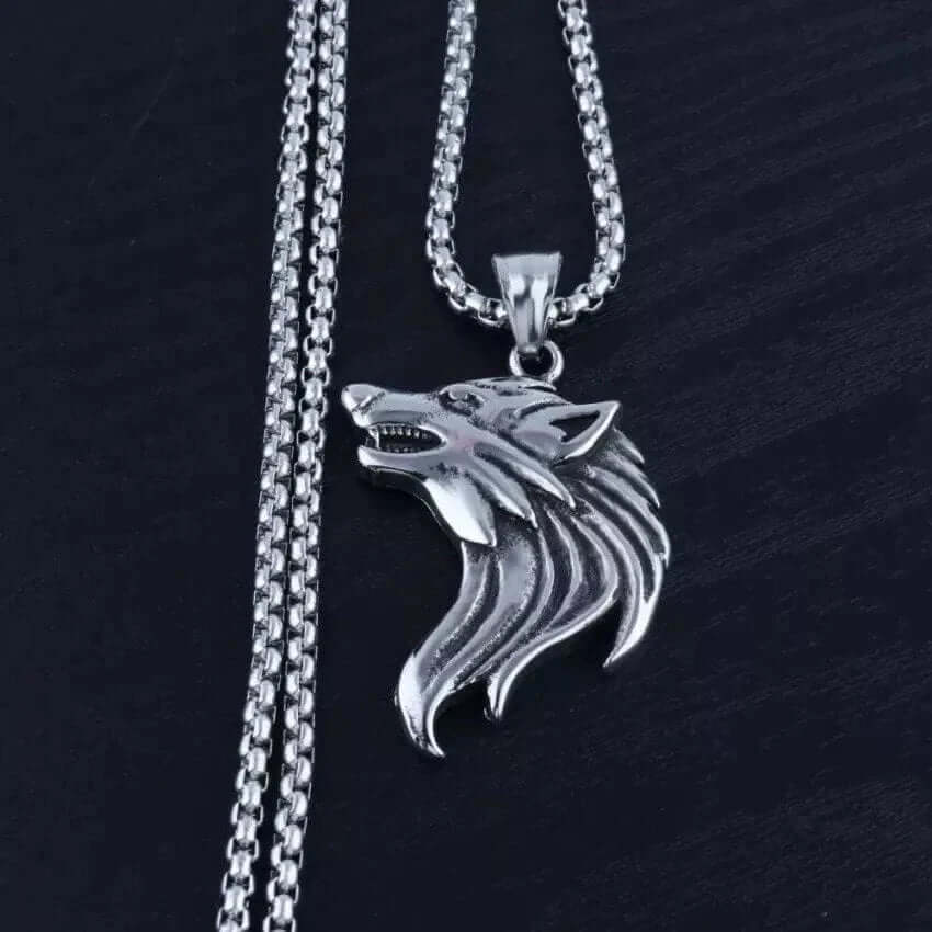 WATCHING WOLF - Alloy Pendant with Stainless Steel 24inch Round Box Chain, American trending Style for Men & Boy - THE MEN THING