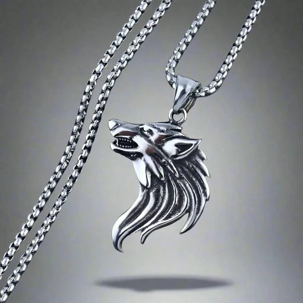 वॉचिंग वुल्फ - स्टेनलेस स्टील 24 इंच गोल बॉक्स चेन के साथ मिश्र धातु पेंडेंट, पुरुषों और लड़कों के लिए अमेरिकी ट्रेंडिंग स्टाइल