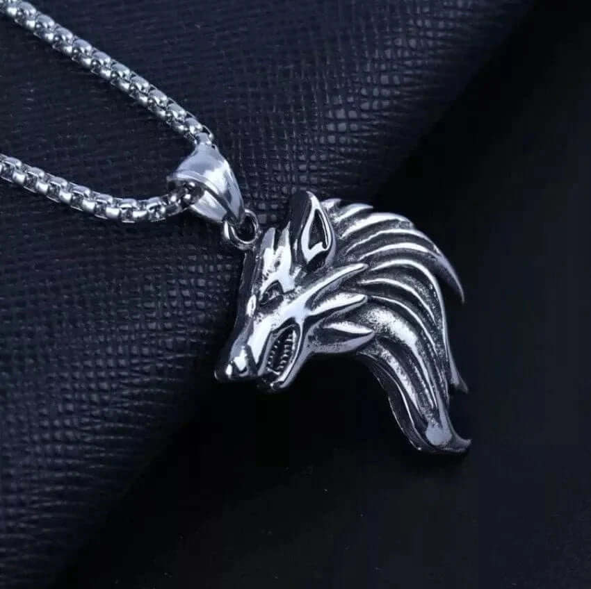 WATCHING WOLF - Alloy Pendant with Stainless Steel 24inch Round Box Chain, American trending Style for Men & Boy - THE MEN THING