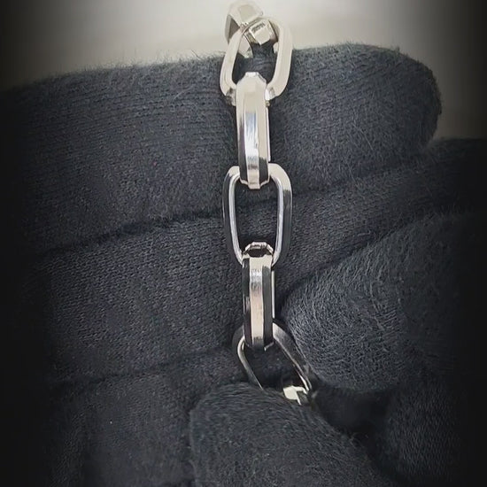 CIRCLELINK - 11mm Stainless Steel , 6.5 to 8 inch Toggle Clasp Bracelet for Men & Boys — Bead Bracelets for Men | THE MEN THING