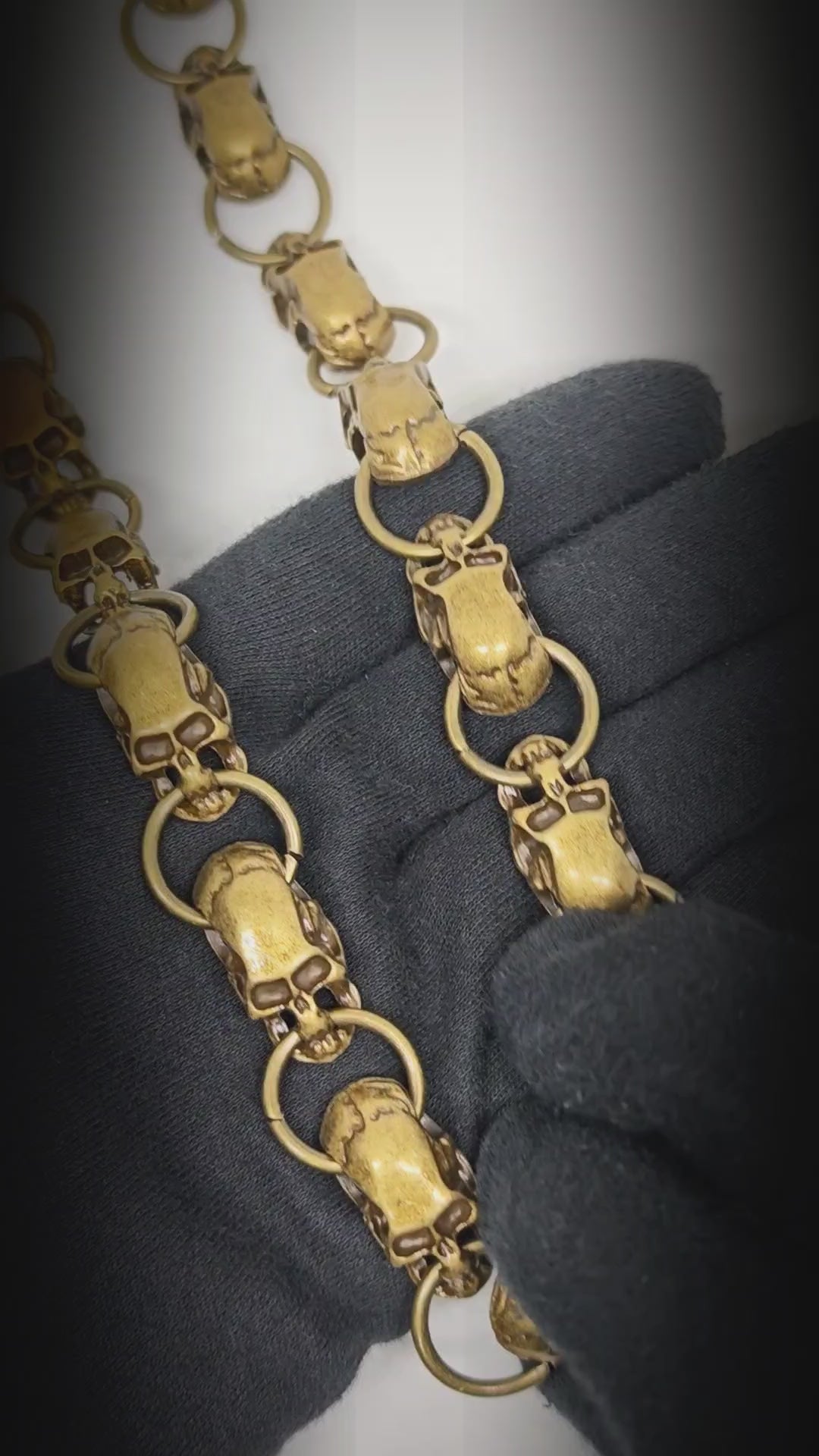 GRIM LINK - Antique Gold 19mm Titanium Steel Skull Heavy Biker Chain for Jeans with Lobster Clasps for Men & Boys - 22 inch — Biker Fashion for Men | THE MEN THING