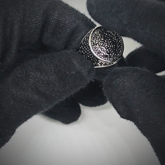 NOIR CREST RING - Pure Stainless Steel Men’s Steel Plated Ring (Size : 21-26) — Rings for Men | THE MEN THING