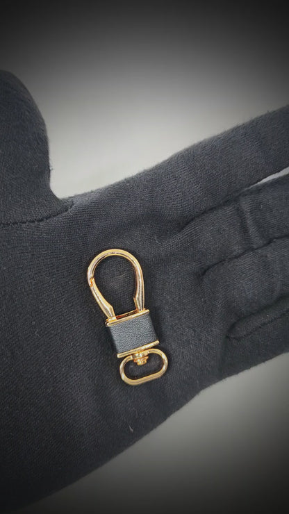 ROYAL GRIP LEATHER - GOLD & BLACK - Stainless Steel Keychain for Men & Boy