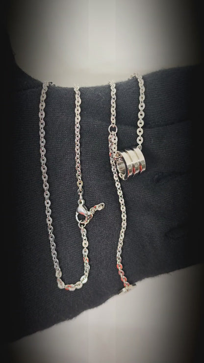 LARIAT CIRCLE DROP - Pure Titanium Steel Pendant with 20 inch Link Box 4mm Chain for Men & Boys