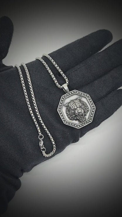 TIGER FURY - 37mm Titanium Steel Pendant with 24inch Round Box 5mm Chain for Men & Boys