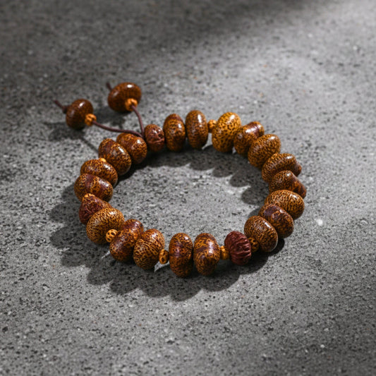 THE MEN THING Bead Bracelet BODHI SEED - 16mm Wooden Beads Bracelet with Natural Stone - Adjustable Bracelet