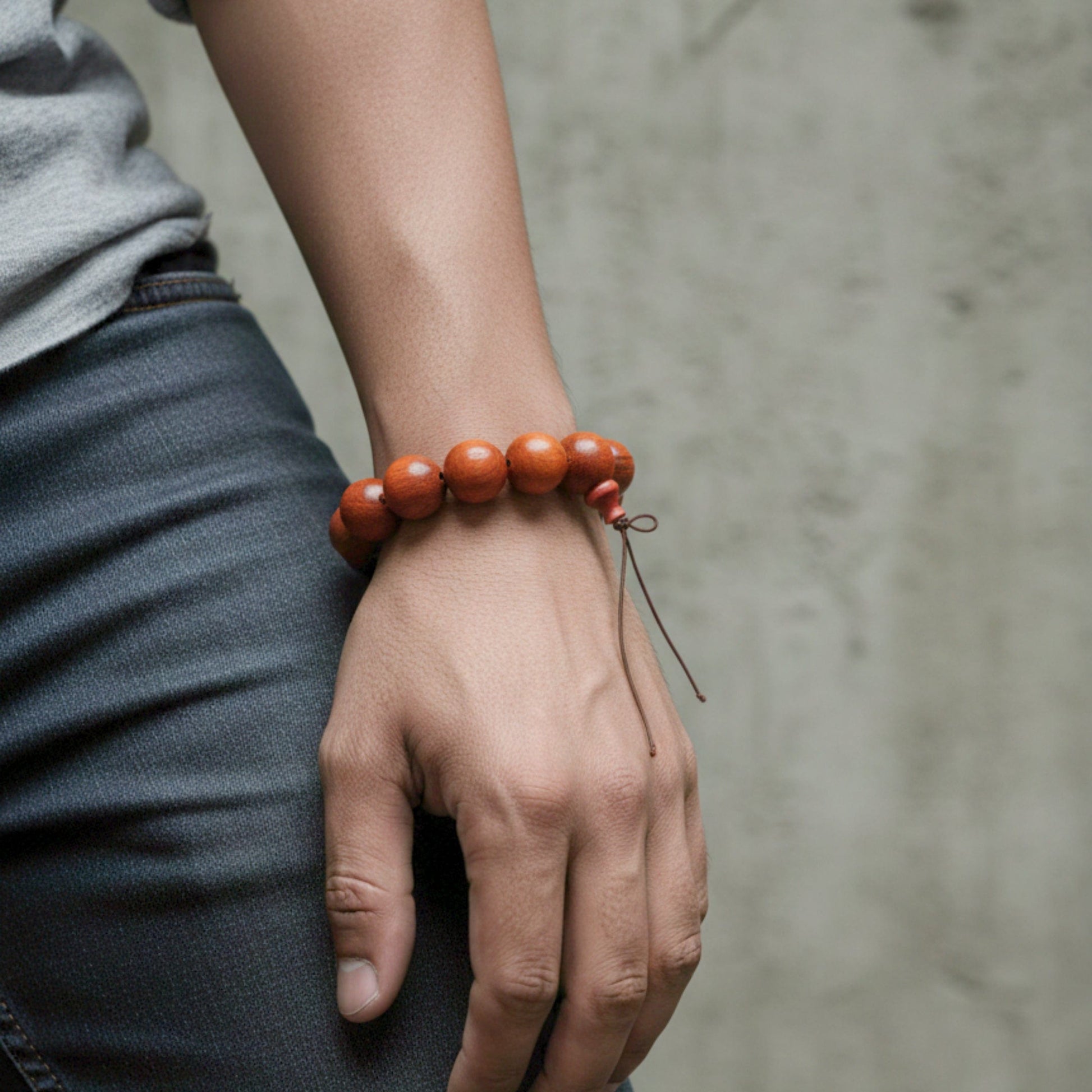 THE MEN THING Bead Bracelet ROVERE - 21mm Wooden Beads Bracelet with Natural Stone - Adjustable Bracelet
