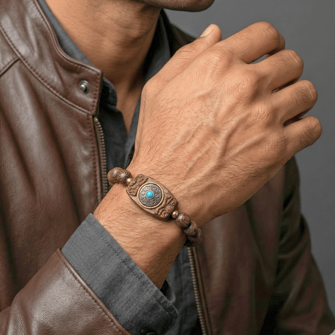 THE MEN THING Bead Bracelet TURQUOISE AMULET  - 10mm Wooden Beads Bracelet with Natural Stone - Adjustable Bracelet