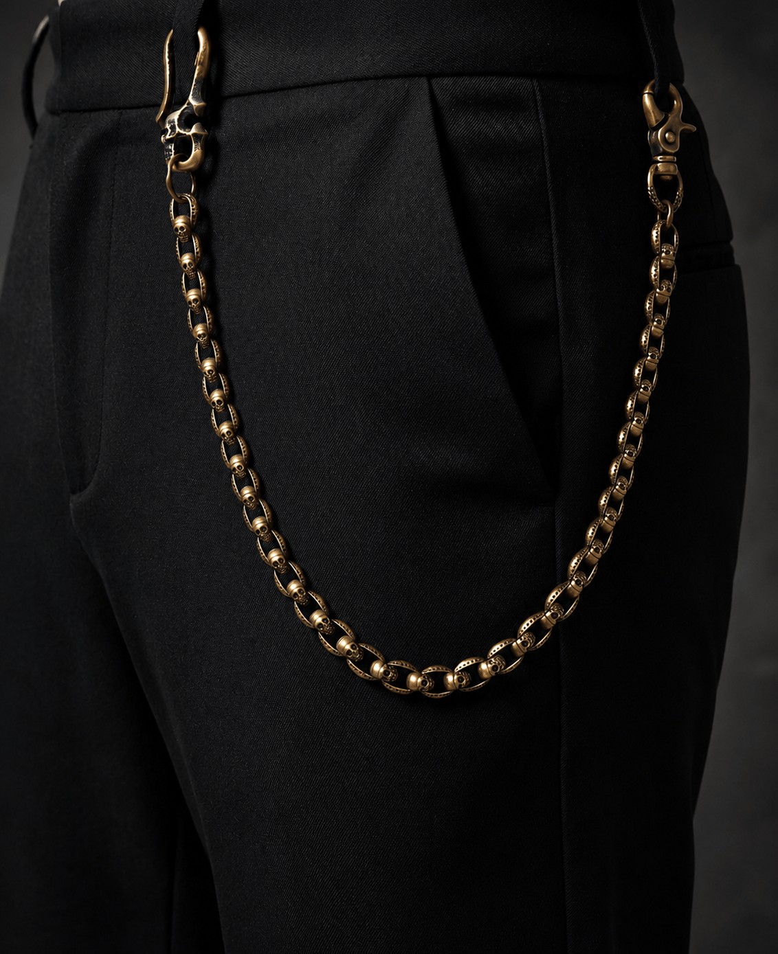 THE MEN THING Biker Fashion HELLBONE LINK - Antique Gold 14mm Skull Heavy Biker Chain for Jeans with Lobster Clasps for Men & Boys - 20 inch