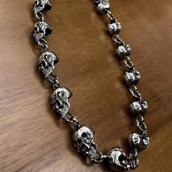 ओसीपुट चेन सिल्वर - पुरुषों और लड़कों के लिए लॉबस्टर क्लैस्प्स के साथ मिश्र धातु खोपड़ी भारी बाइकर जींस चेन - 24 इंच