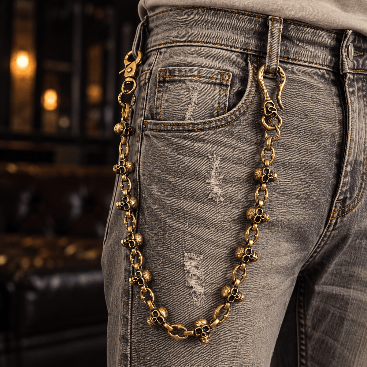 THE MEN THING Biker Fashion SKULL FORGE - Antique Gold 23mm Titanium Steel Skull Heavy Biker Chain for Jeans with Lobster Clasps for Men & Boys - 20 inch
