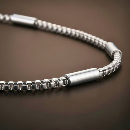 THE MEN THING Chain BARREL SPACER - 4mm Stainless Steel Round Box Chain with Lobster Clasp for Men & Boys (22 inch)